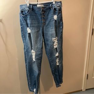 KanCan Estilo distressed button fly blue jeans, rips with animal print 15/31